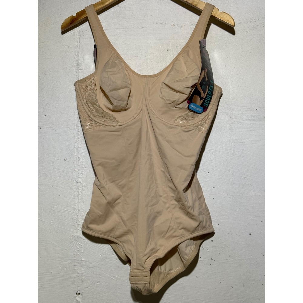 Maidenform DM5020 Womens 42D Ultra Firm Body Shaper Built-in Bra Beige NWT